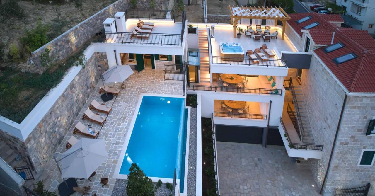 Luxury Residence Mladenka Jesenice  Exterior photo