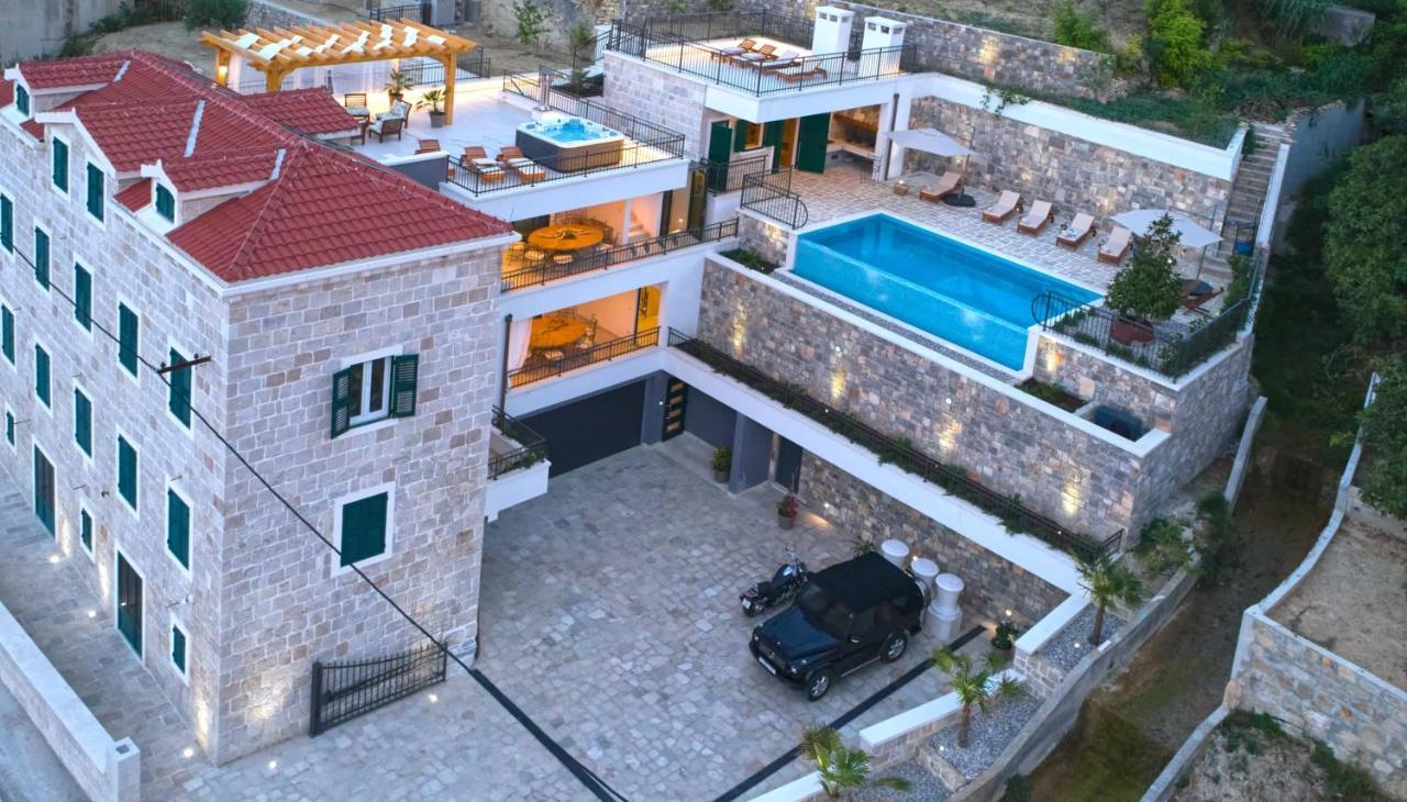 Luxury Residence Mladenka Jesenice  Exterior photo