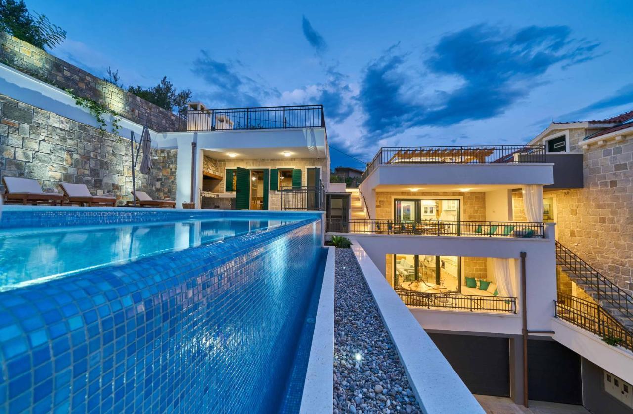 Luxury Residence Mladenka Jesenice  Exterior photo